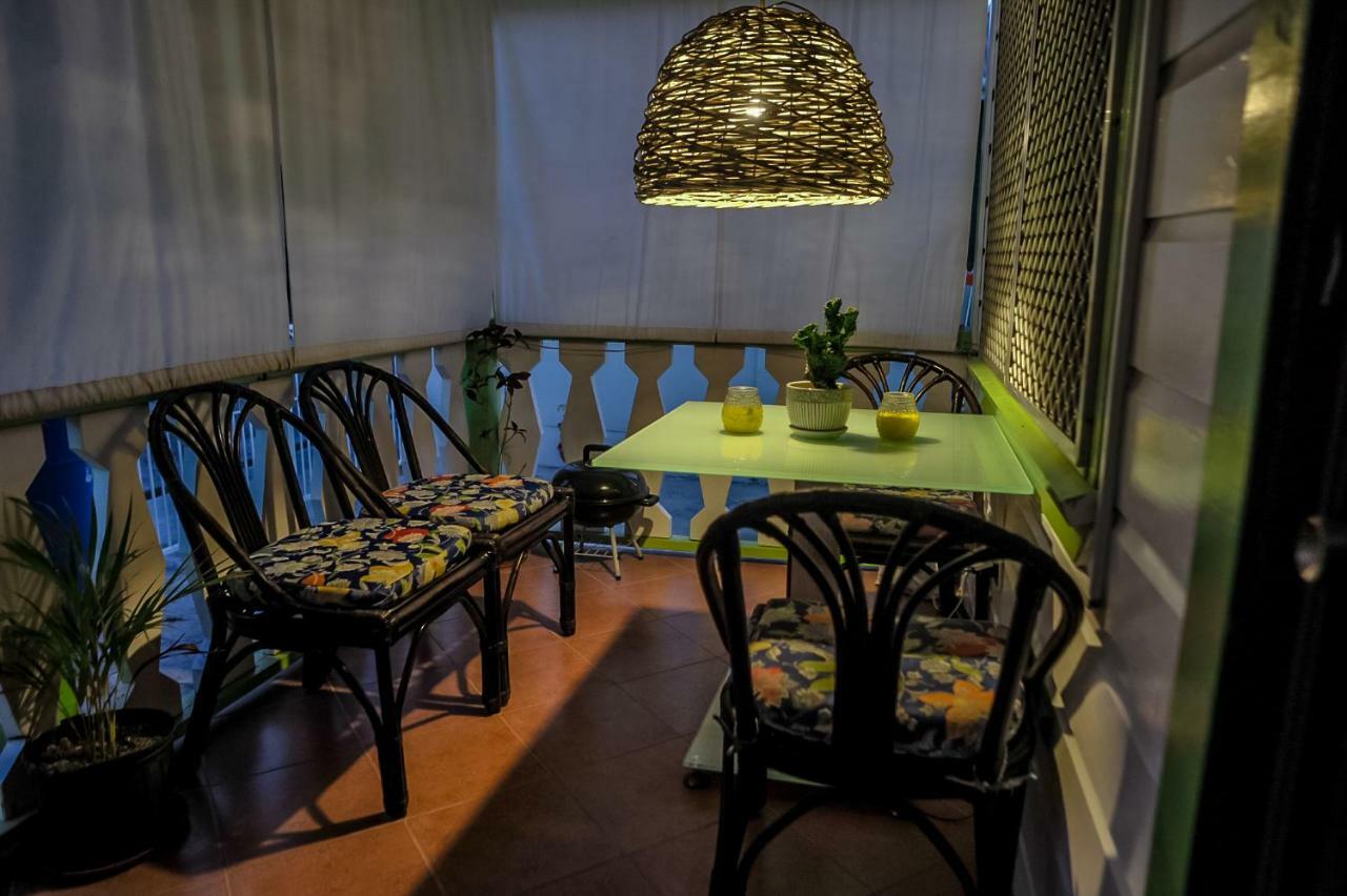 Eko Cozy Guest House St. John's Exteriör bild